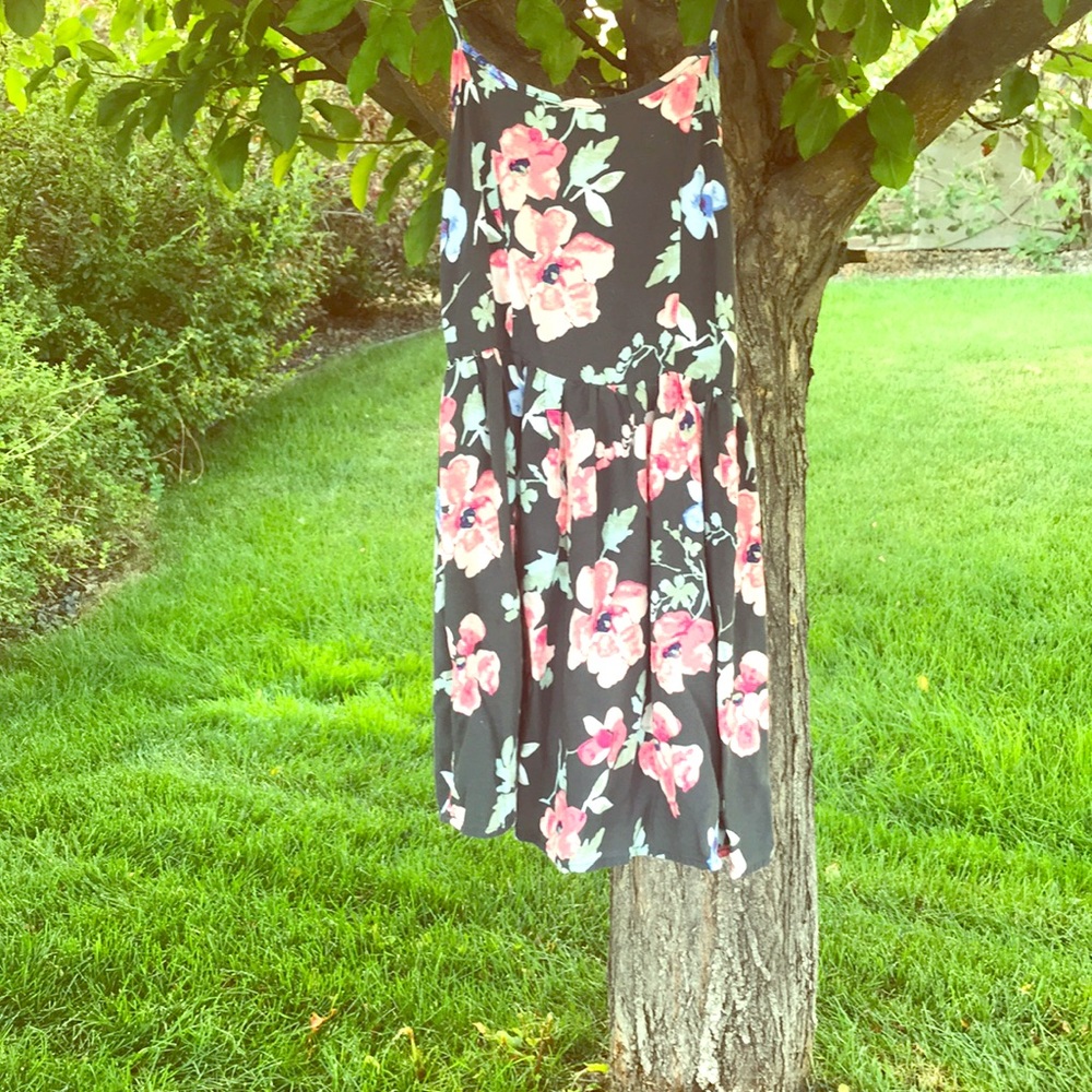 H and M Kids floral dress.